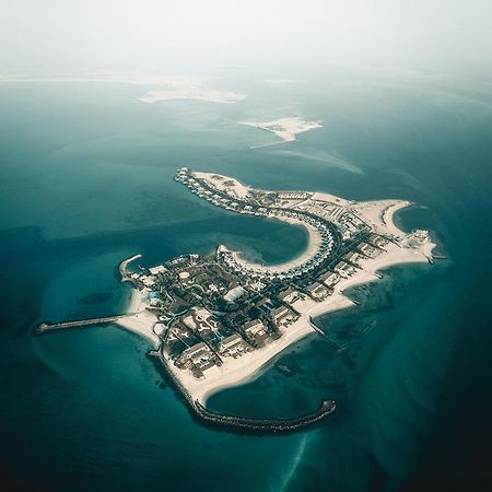 Nurai Island, Saadiyat Hotel Abu Dhabi Exterior foto Aerial view of the island