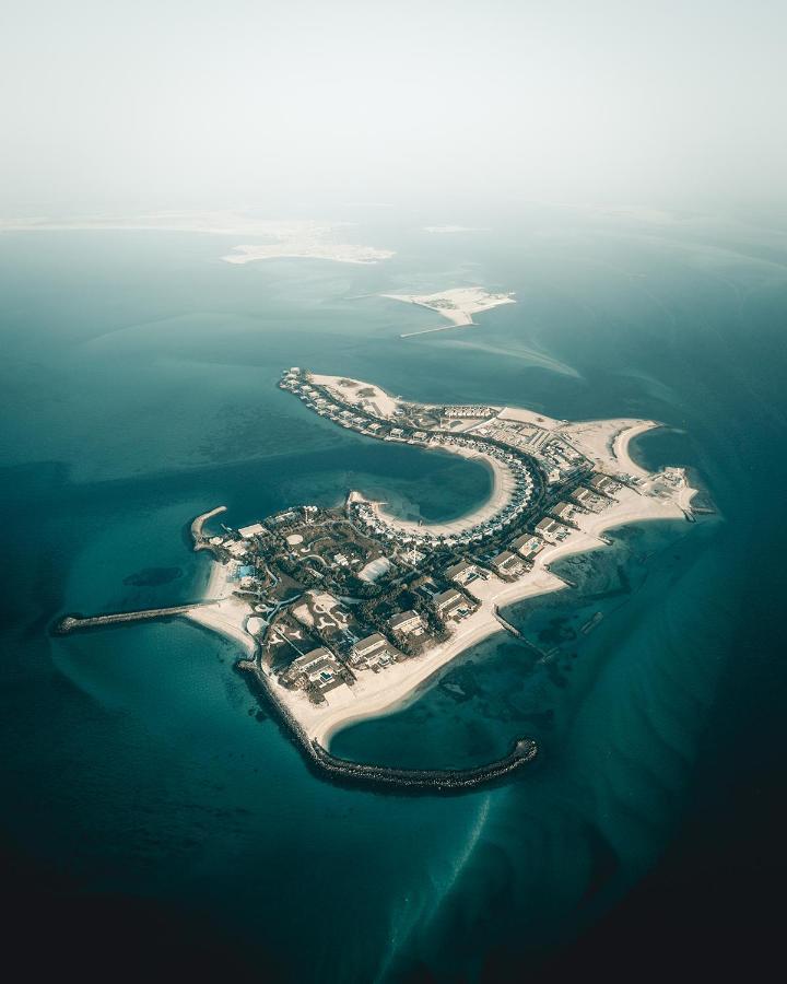 Nurai Island, Saadiyat Hotel Abu Dhabi Exterior foto Aerial view of the island